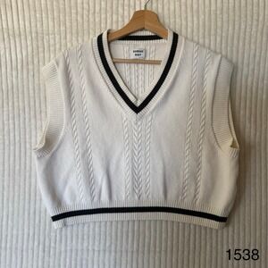 Aritzia Sunday Best Winston Sweater Vest White & Navy Sz Large Merino Wool Blend